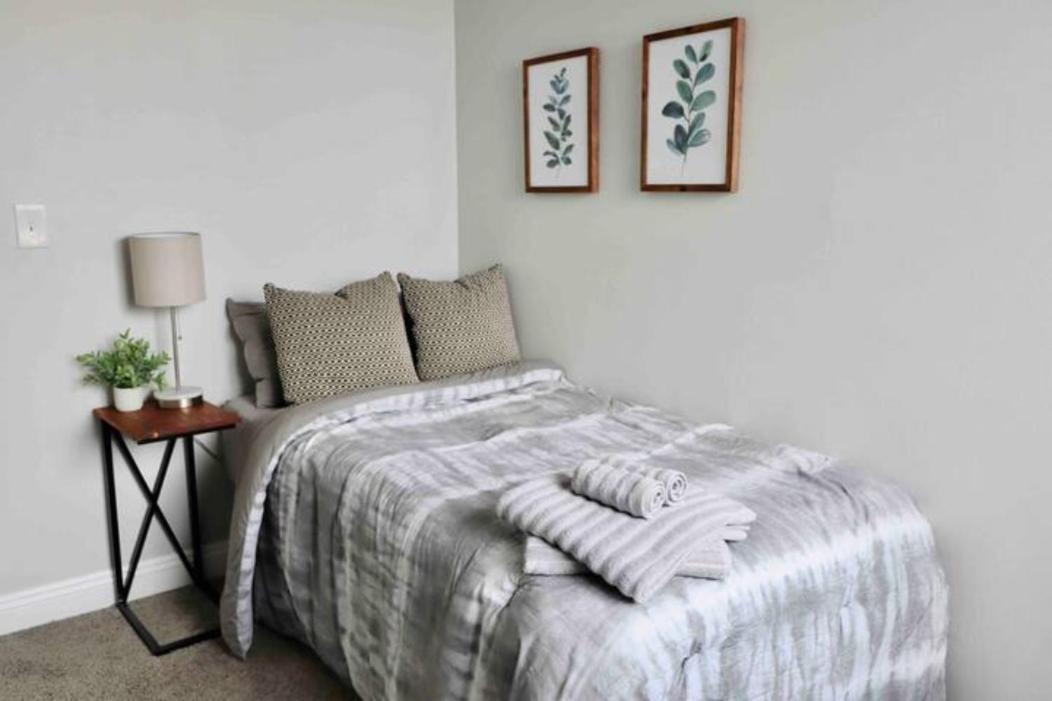 Modern Bedroom Near LAX Duplex Los Angeles Buitenkant foto
